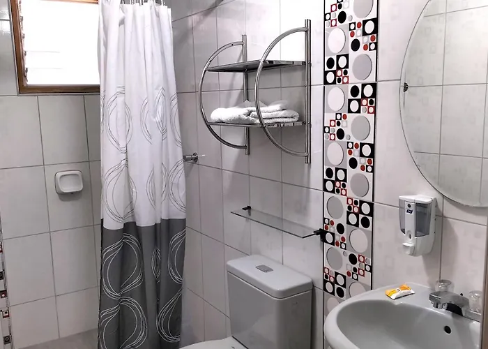 Residencial Plaza España Bed and breakfast 3*
