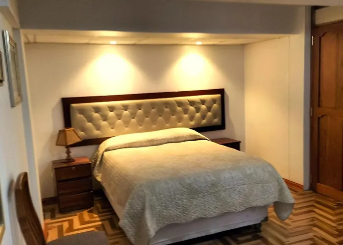 Bed and breakfast Residencial Plaza España
