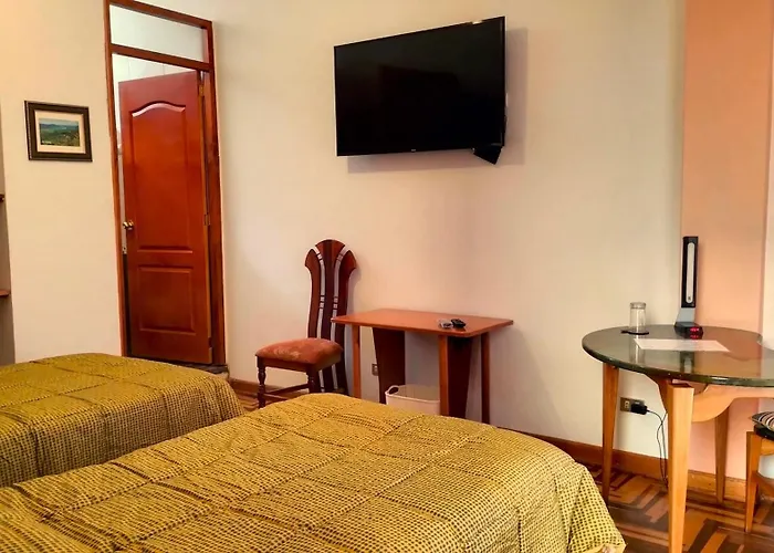 Residencial Plaza España 3*