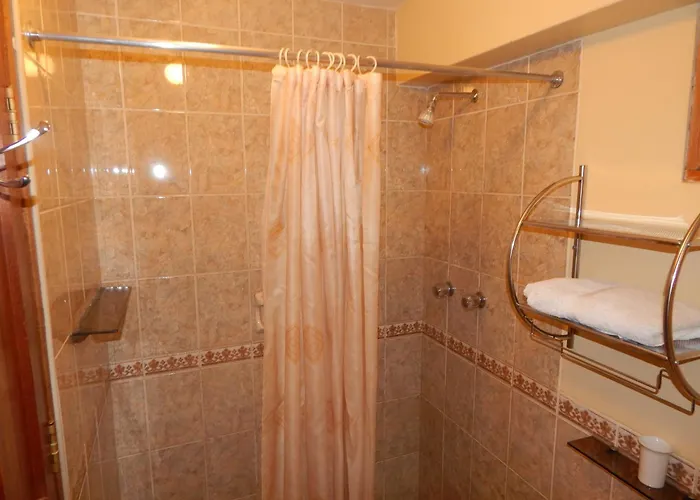 Residencial Plaza España Bed and breakfast 3*